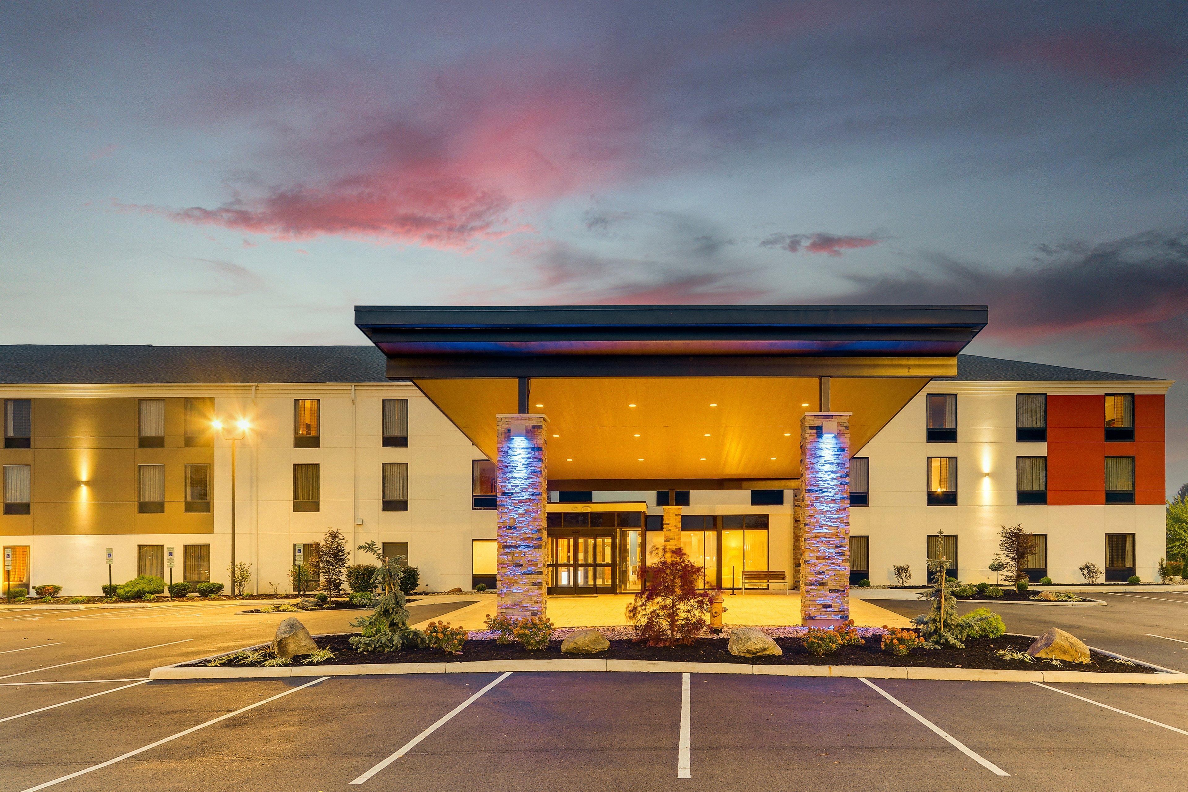 Holiday Inn Express & Suites Troy, An Ihg Hotel Εξωτερικό φωτογραφία